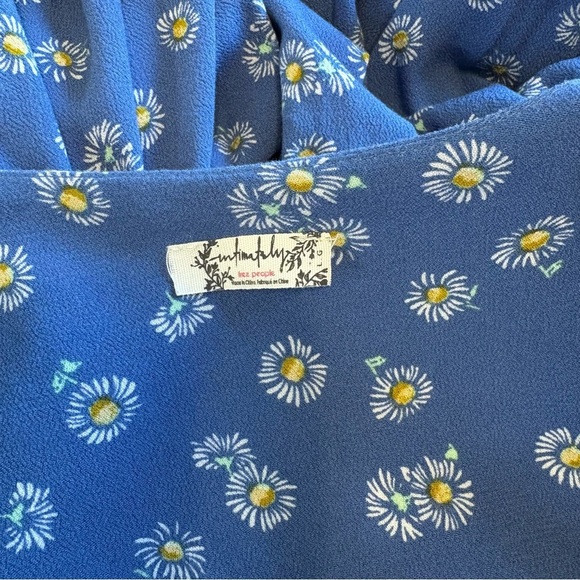 FREE People Forties Feels Bodysuit Blue Daisy Floral Bell Sleeve Black Lace L - Picture 11 of 12